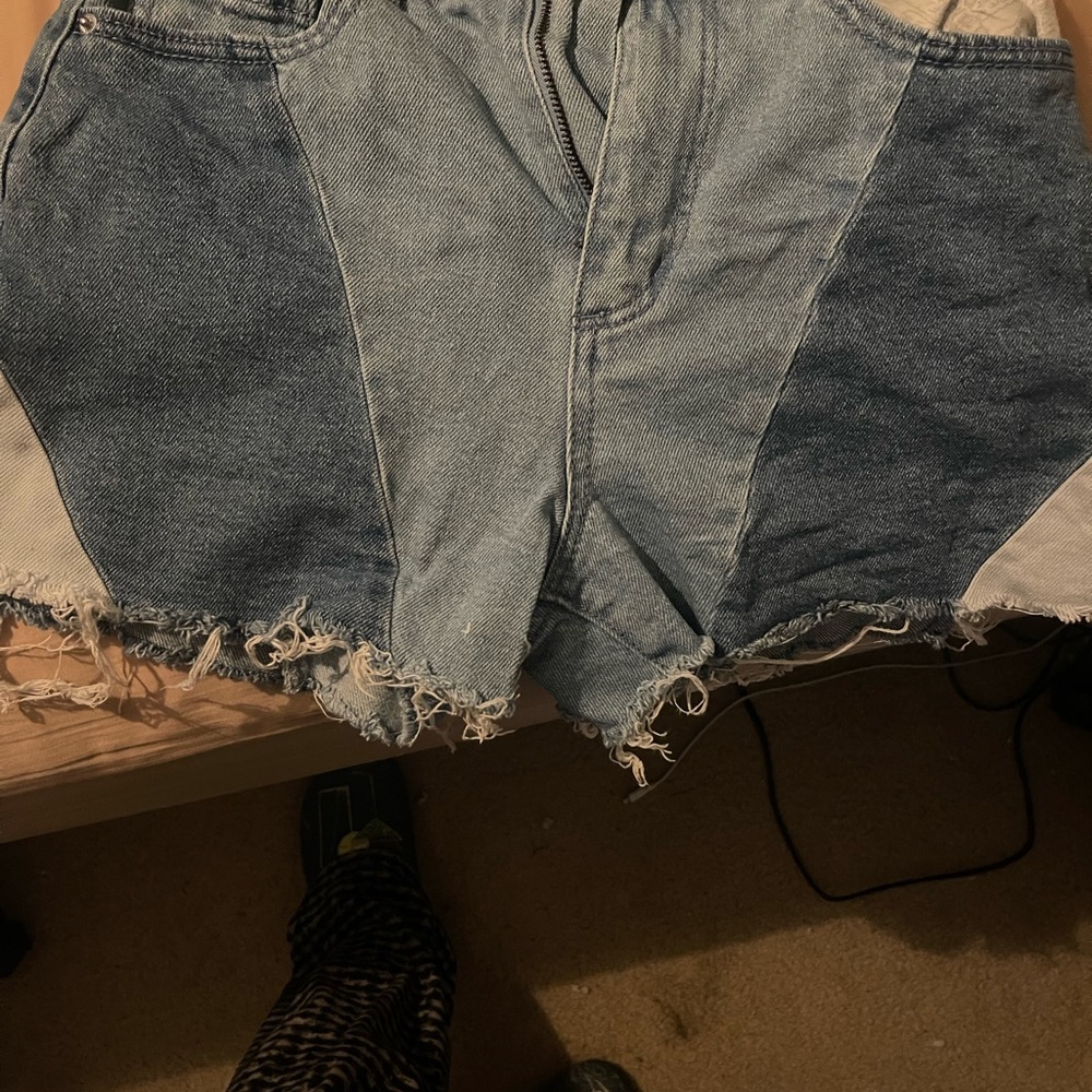 SO shortie shorts size 1